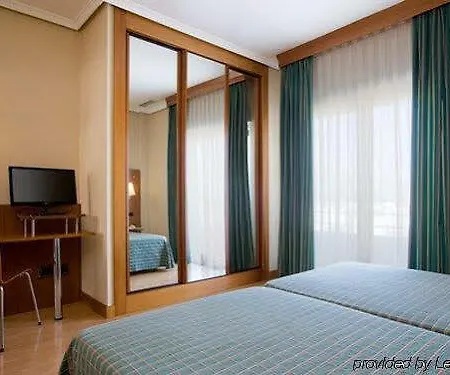 Hotell Nh San Pedro De Alcantara