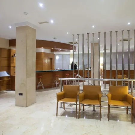 Hotel Nh San Pedro De Alcantara 3*