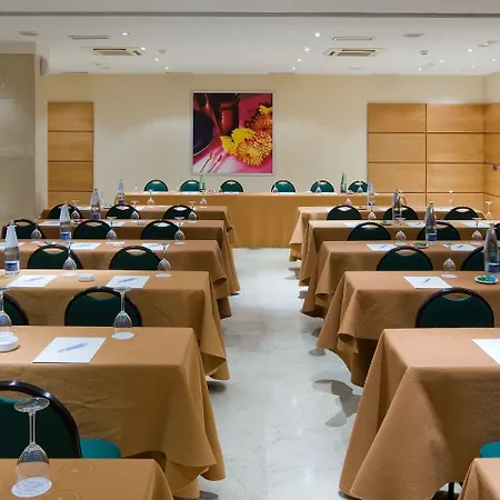 Nh San Pedro De Alcantara 3* 马尔韦利亚