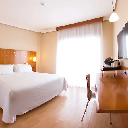 Nh San Pedro De Alcantara Hotel 3*