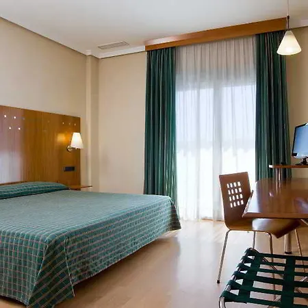 Nh San Pedro De Alcantara 3* Μαρμπέλλα